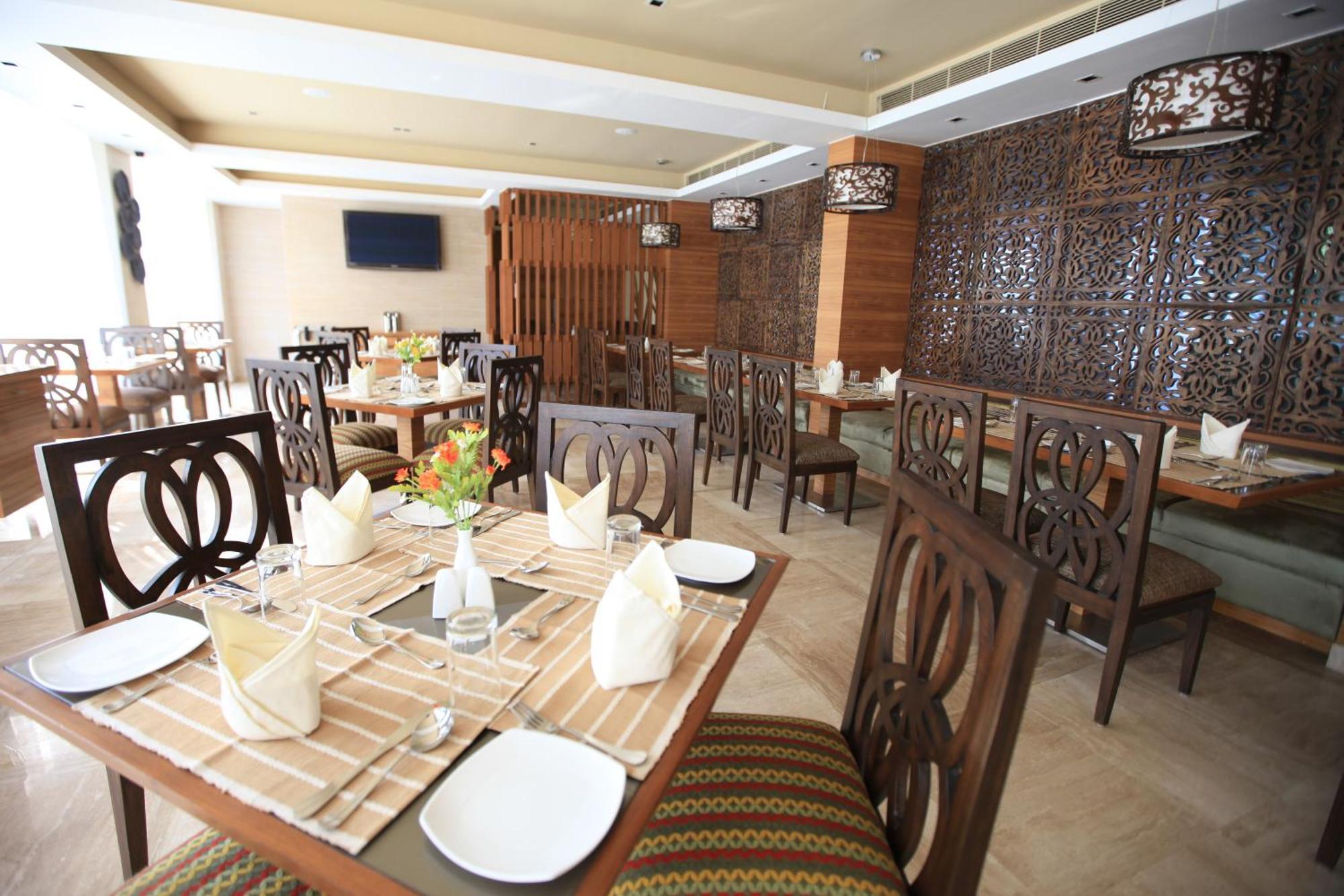 Hotel Riverview Ahmedabad Exterior photo