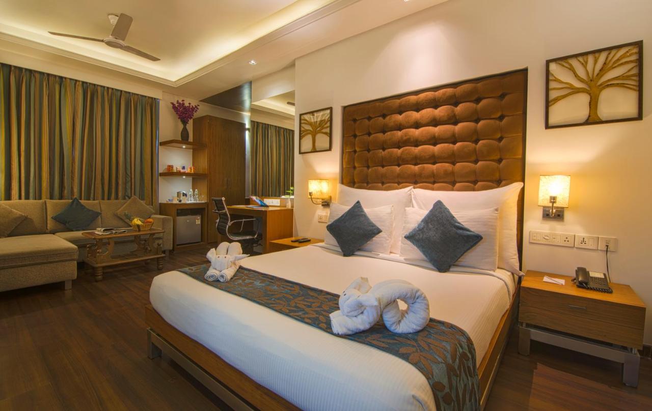 Hotel Riverview Ahmedabad Exterior photo